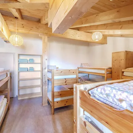 Hotell Berghaus Leiterli Lenk